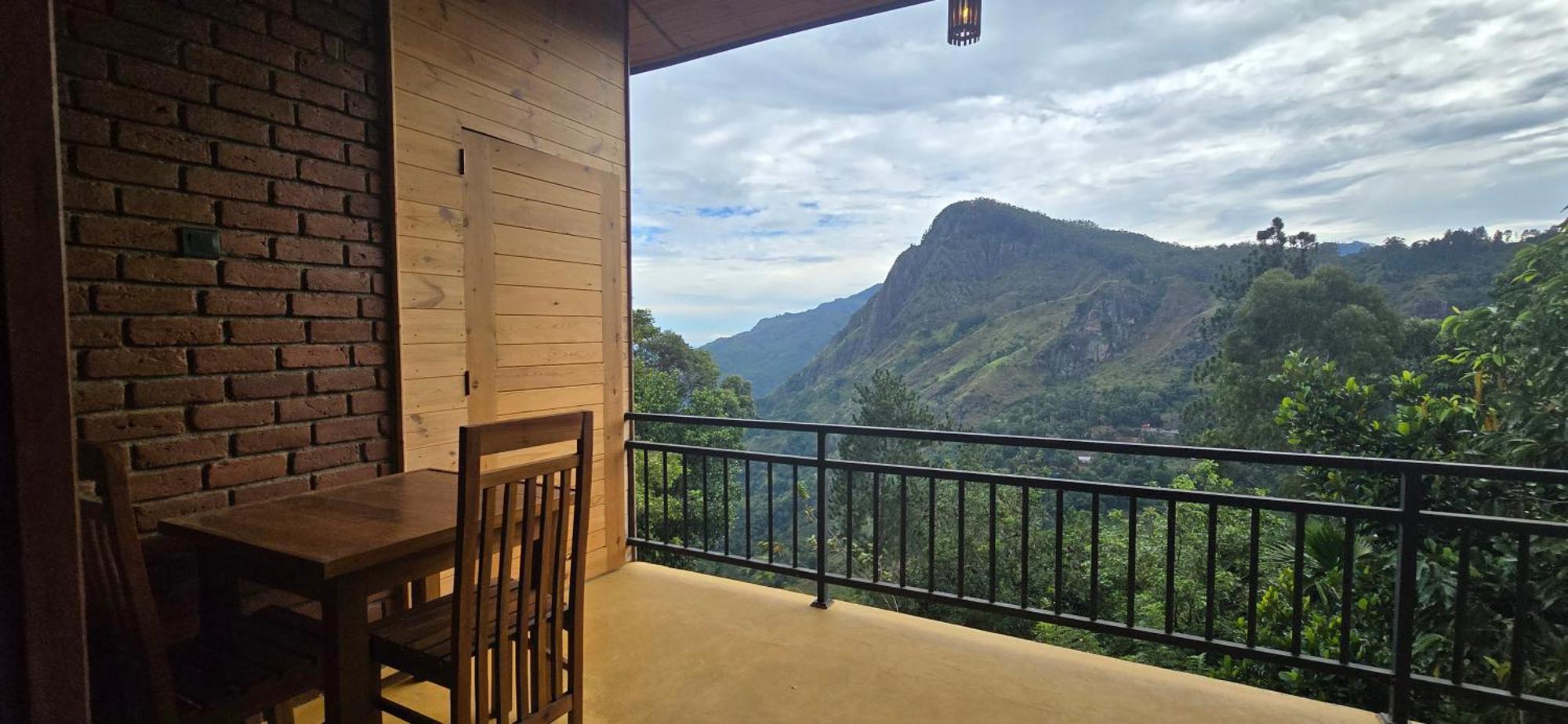 Ridge View Guest House -Елла Екстер'єр фото